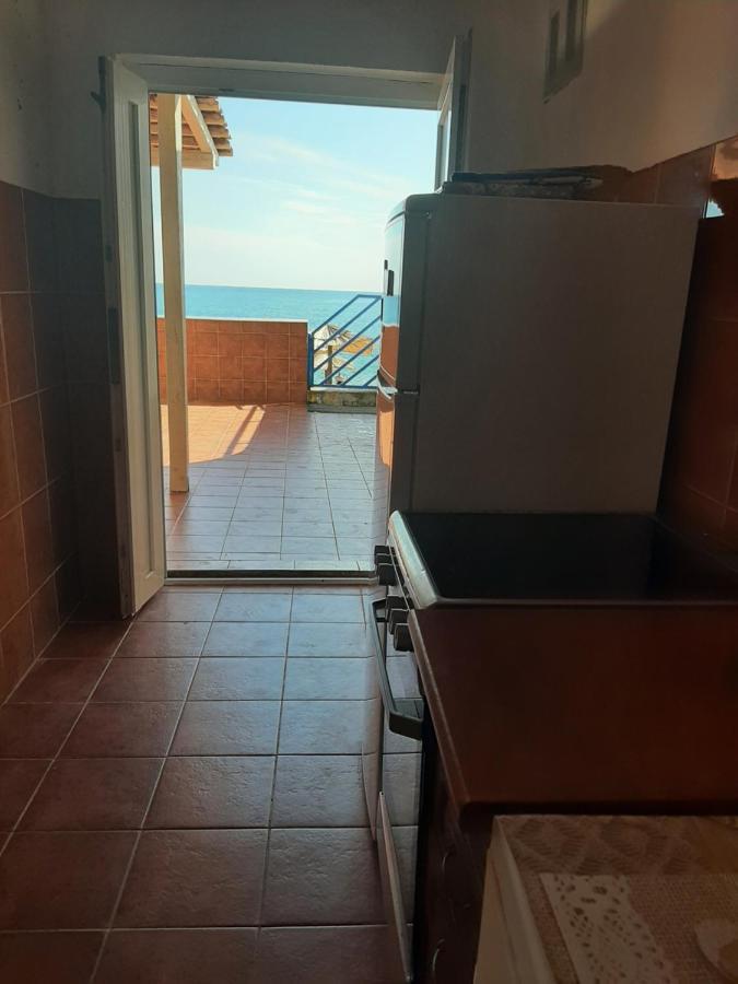Beach House Buljarica Petrovac Exterior photo